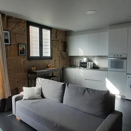 Casas Da Brixida. Primeiro Cangas do Morrazo