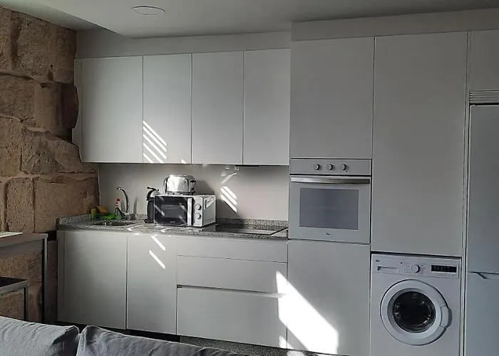 Casas Da Brixida. Primeiro Cangas do Morrazo